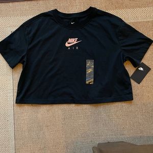 New - Nike Crop Top T Shirt Black